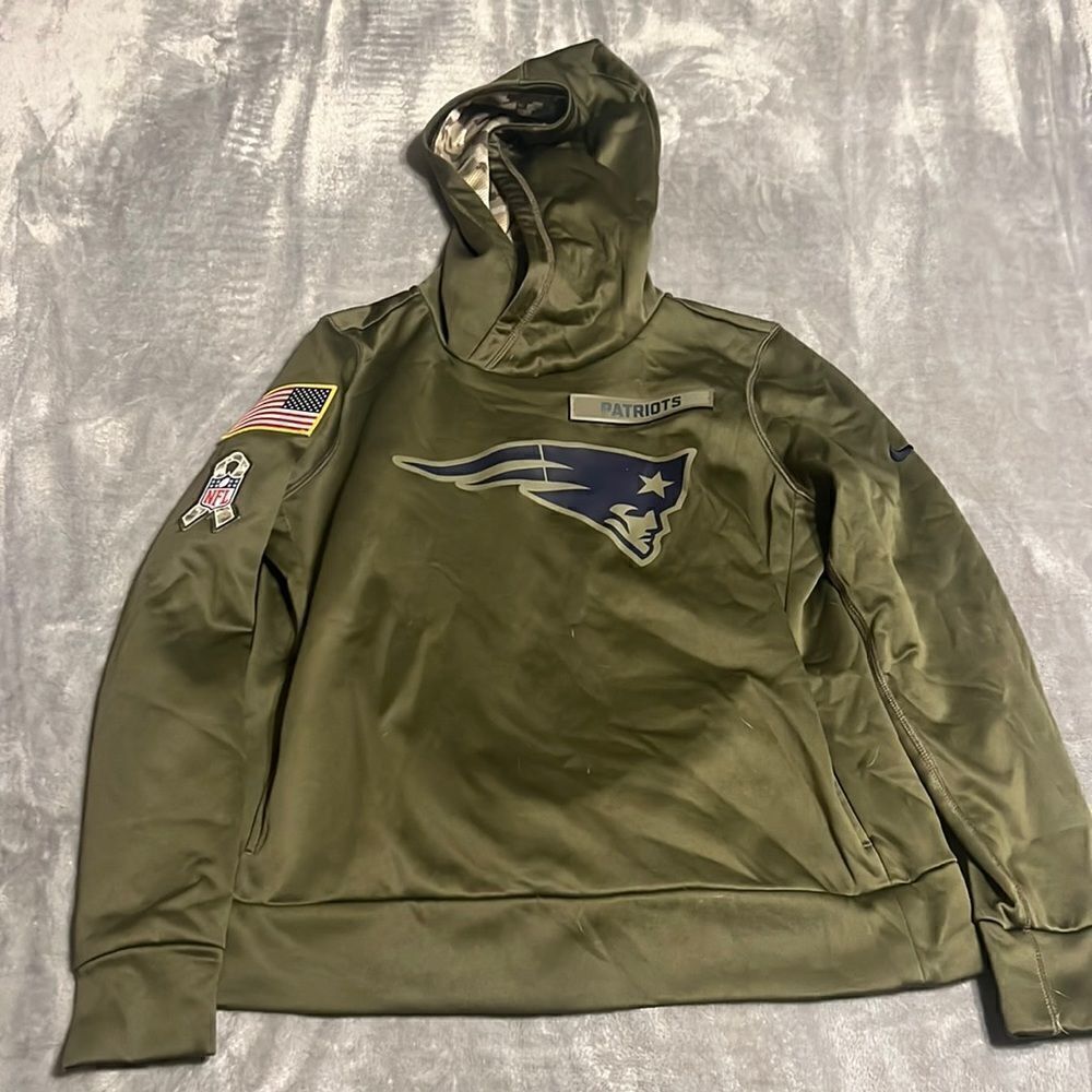 Nfl Salute to Service New England Patriots Sweatshirt